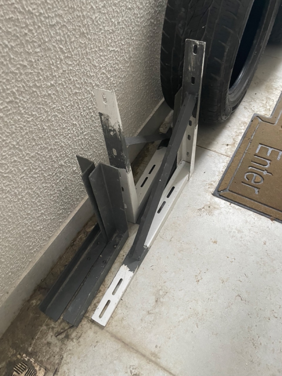 2 pares de cantoneiras reforçadas